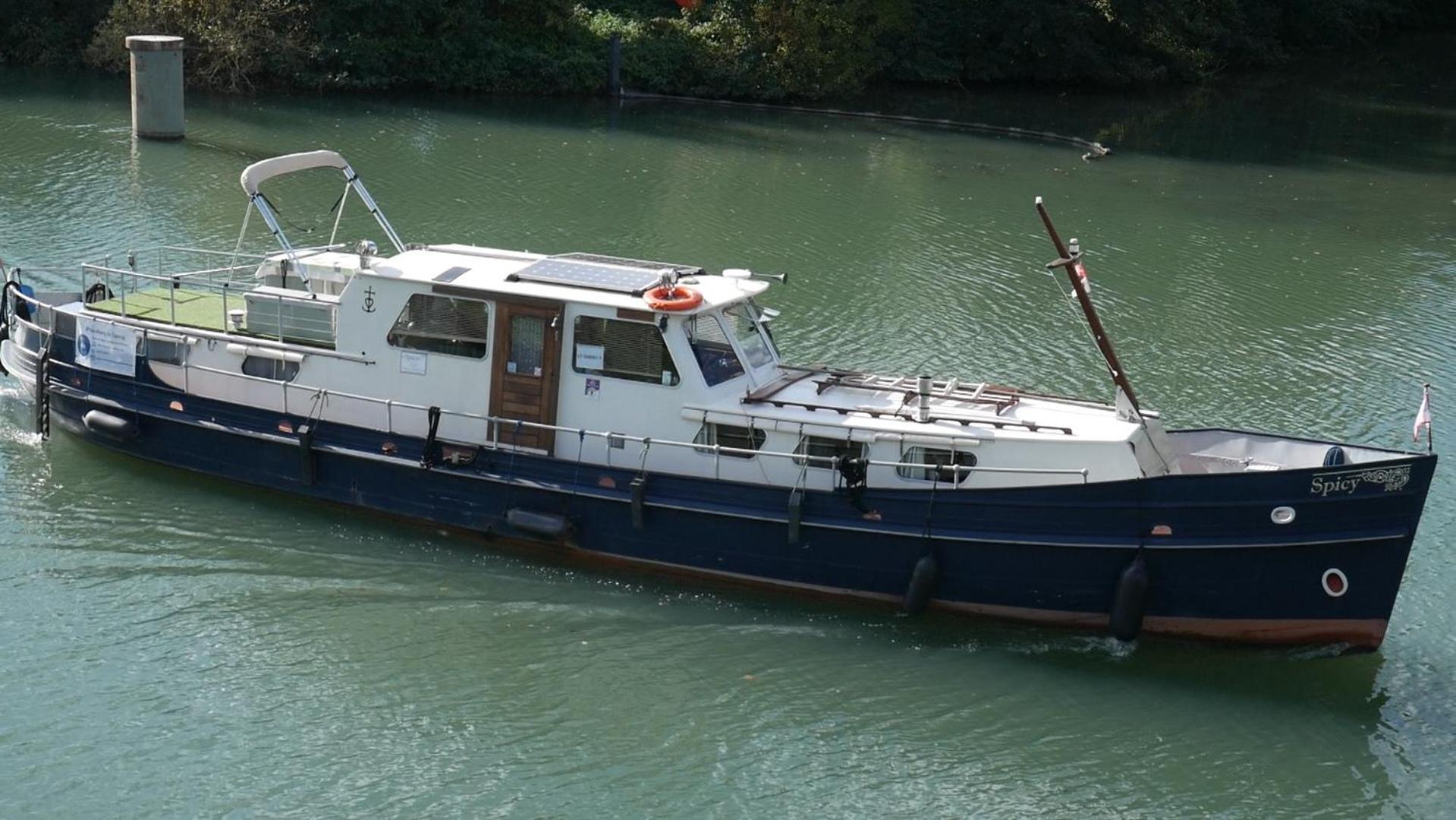 Spicy - Sejour Insolite Sur La Marne Meaux Exteriér fotografie