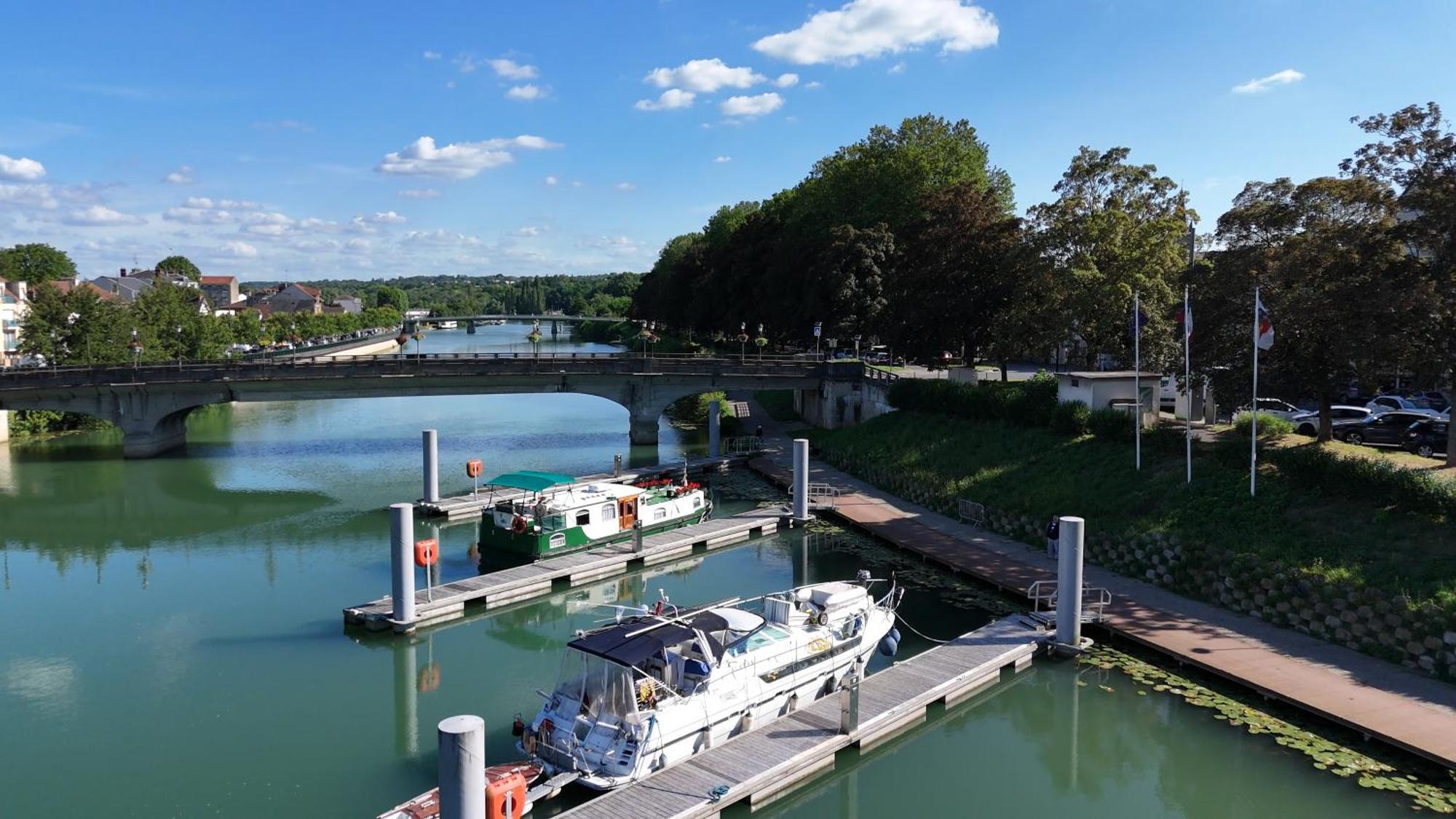 Spicy - Sejour Insolite Sur La Marne Meaux Exteriér fotografie